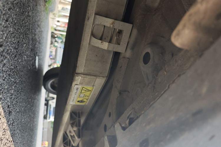 Used Leapmotor T03 2021 400 Luxury Edition Chassis Front Left