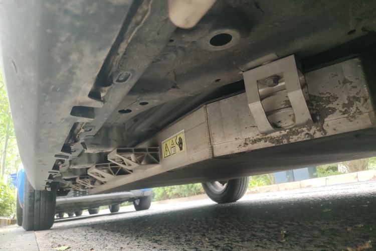 Used Leapmotor T03 2021 400 Luxury Edition Chassis Front Right