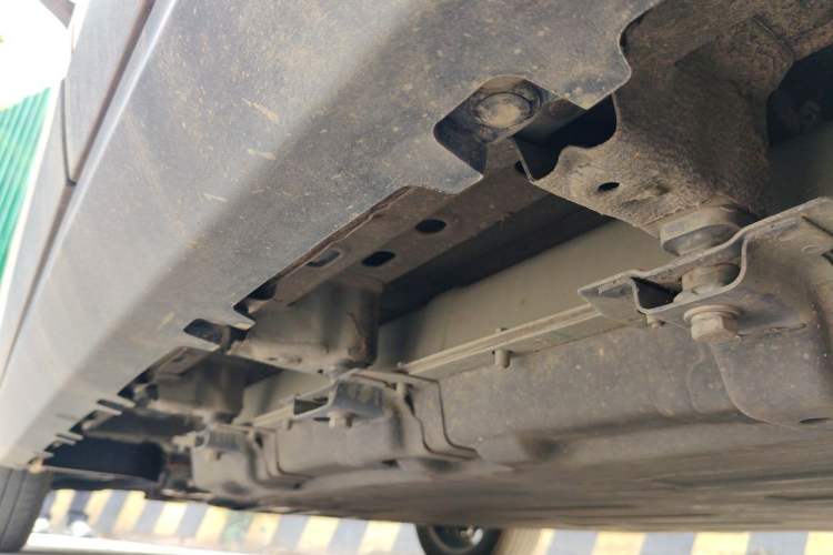 Used Leapmotor T03 2021 400 Comfort Edition Chassis Rear Left