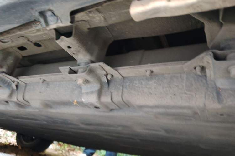 Used Leapmotor T03 2021 400 Micro-Sugar Version Chassis Rear Left