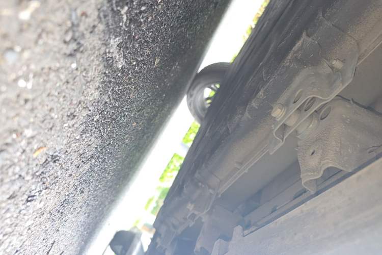 Used Leapmotor T03 2021 400 Comfort Edition Chassis Rear Left
