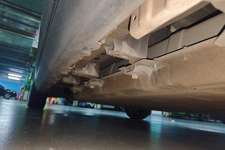 Used Leapmotor T03 2021 400 Comfort Edition Chassis Rear Left
