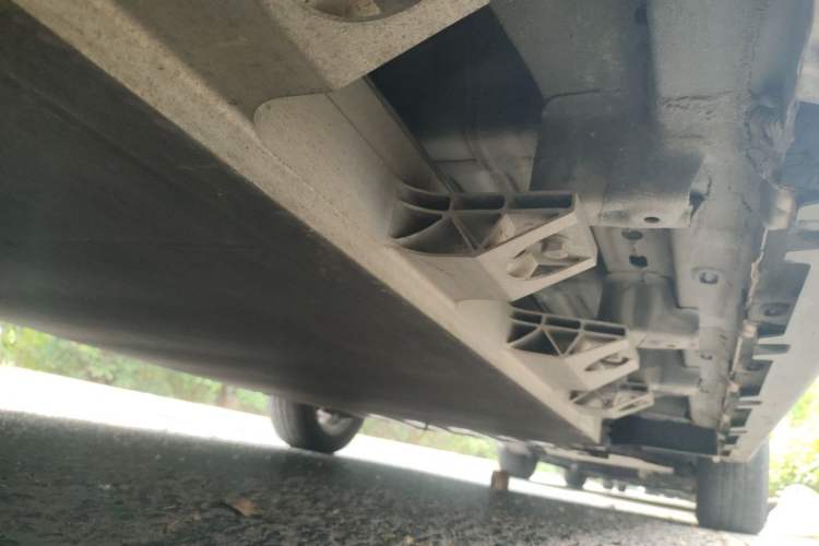 Used Leapmotor T03 2021 400 Luxury Edition Chassis Rear Right