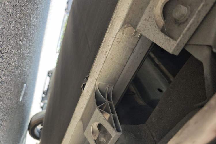Used Leapmotor T03 2021 400 Luxury Edition Chassis Rear Right