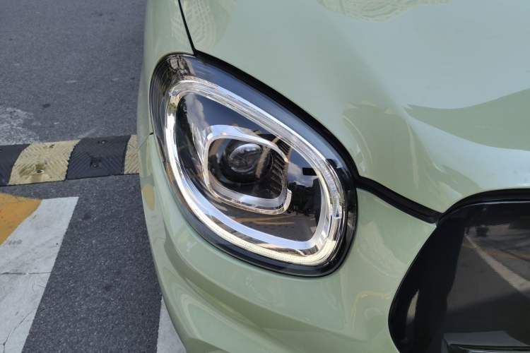 Used Leapmotor T03 2021 400 Luxury Pro Edition Right Front Headlight