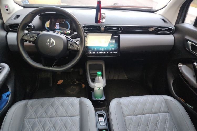 Used Leapmotor T03 2021 400 Luxury Edition Center Console