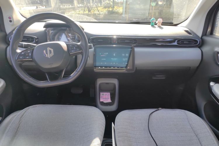 Used Leapmotor T03 2021 400 Luxury Edition Center Console