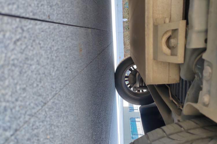 Used Leapmotor T03 2021 400 Luxury Edition Chassis Rear Left