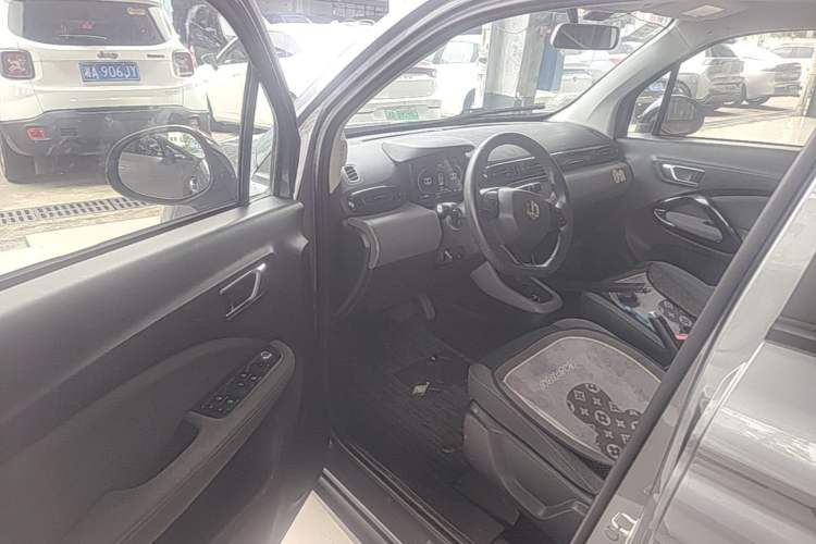 Used Leapmotor T03 2021 400 Lite Edition - Lithium-Ion Battery Driver Seat