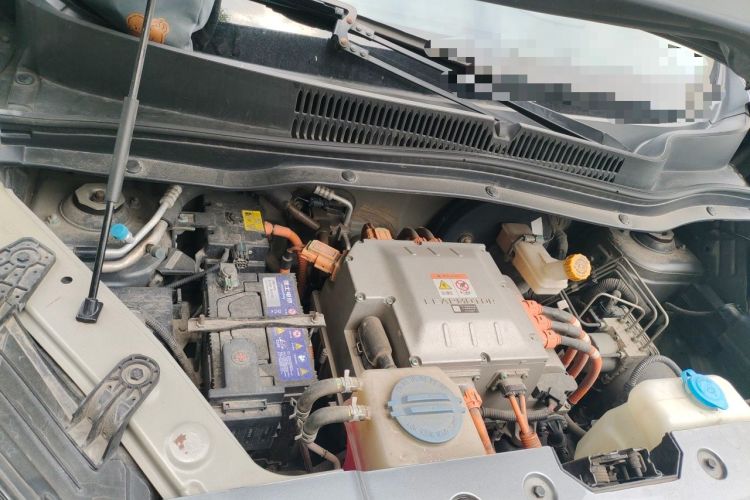 Used Leapmotor T03 2021 400 Luxury Edition Engine Bay Right