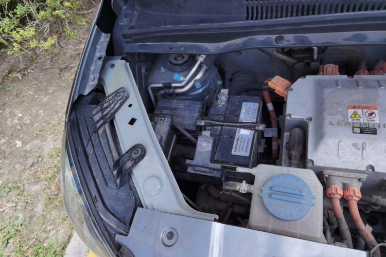 Used Leapmotor T03 2021 400 Micro-Sugar Version Engine Bay Right