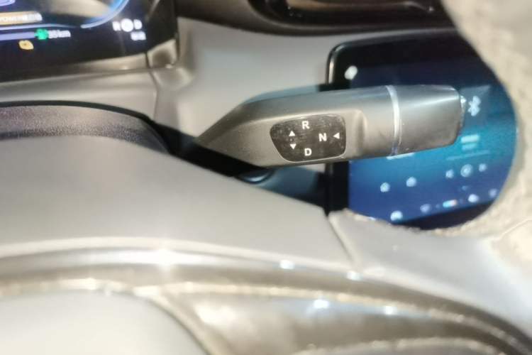 Used Leapmotor T03 2021 400 Comfort Edition Gear Lever