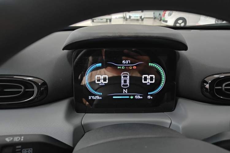 Used Leapmotor T03 2021 400 Lite Edition - Lithium-Ion Battery Instrument Cluster
