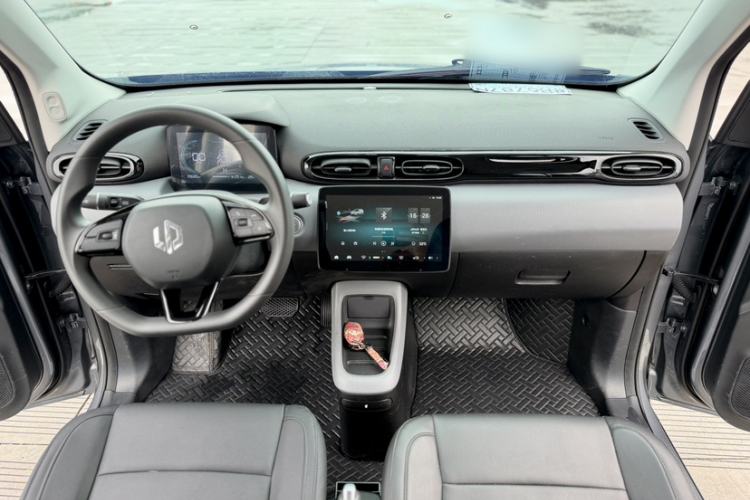 Used Leapmotor T03 2021 400 Comfort Edition Interior 1