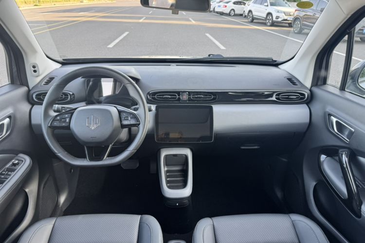 Used Leapmotor T03 2021 400 Luxury Edition Interior 2