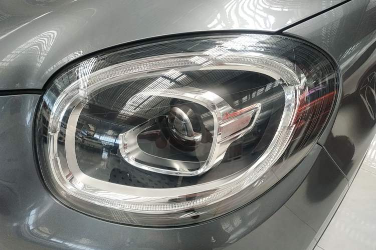 Used Leapmotor T03 2021 400 Micro-Sugar Version Left Front Headlight