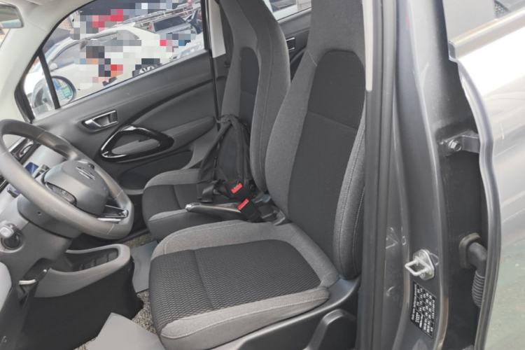 Used Leapmotor T03 2021 400 Lite Edition - Lithium-Ion Battery Left Front Seat