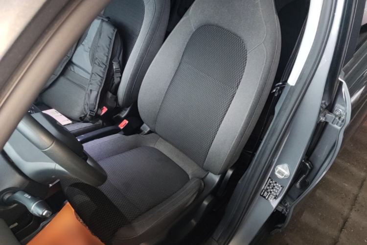 Used Leapmotor T03 2021 400 Lite Edition - Lithium-Ion Battery Left Front Seat