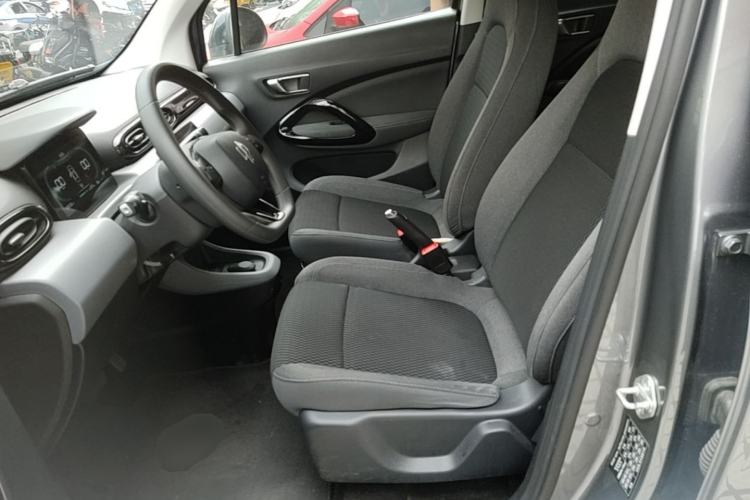 Used Leapmotor T03 2021 400 Lite Edition - Lithium-Ion Battery Left Front Seat