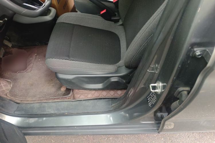 Used Leapmotor T03 2021 400 Lite Edition - Lithium-Ion Battery Left Front Seat