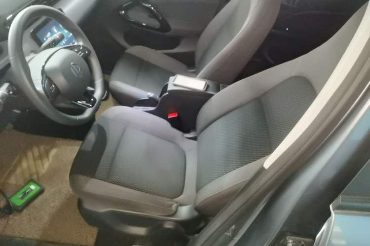 Used Leapmotor T03 2021 400 Lite Edition - Lithium-Ion Battery Left Front Seat