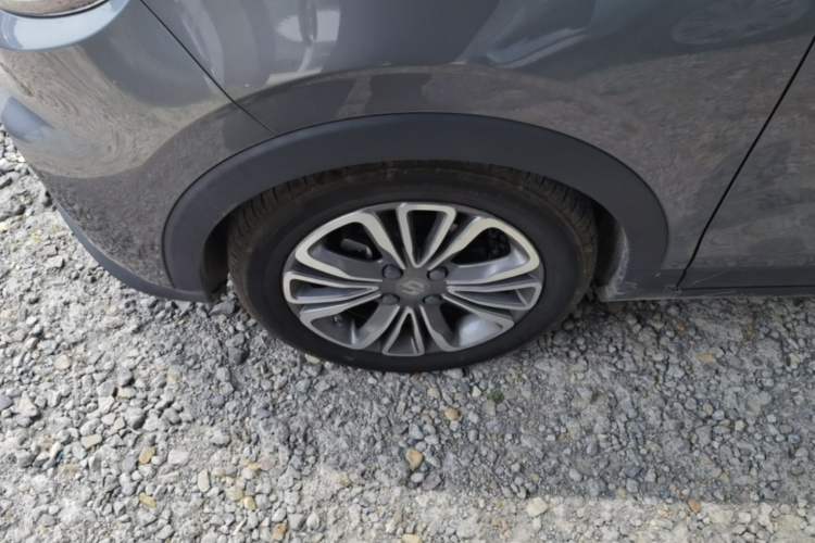 Used Leapmotor T03 2021 400 Online Booking Version Left Front Wheel Hub