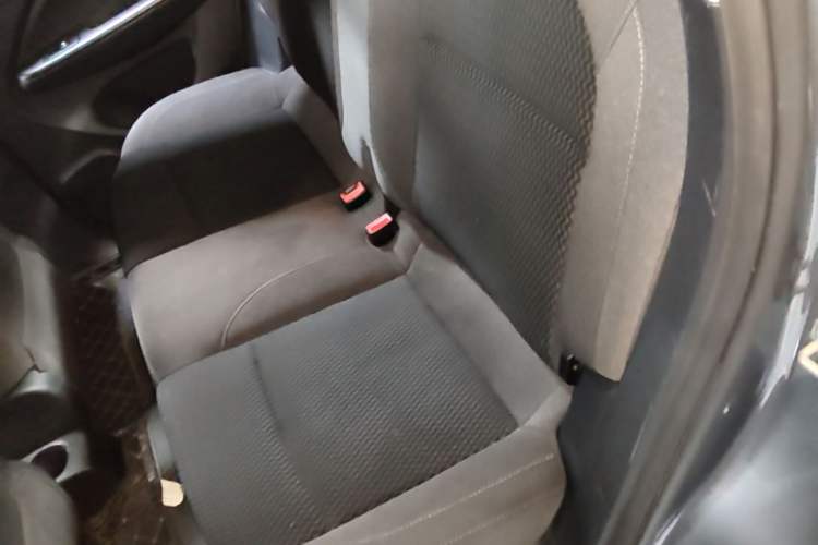 Used Leapmotor T03 2021 400 Lite Edition Lithium Iron Phosphate Left Rear Seat
