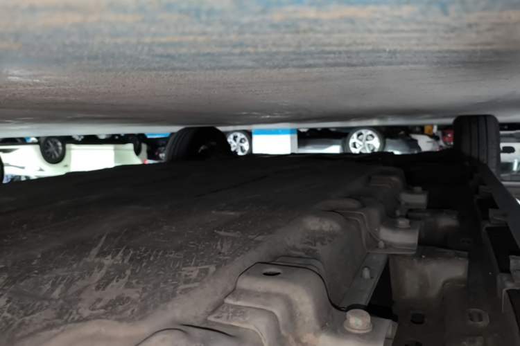 Used Leapmotor T03 2021 400 Luxury Pro Edition Left Side Sill