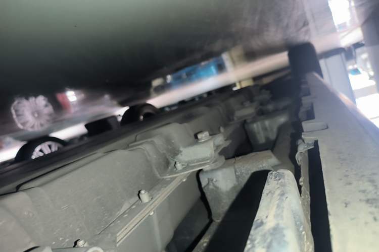 Used Leapmotor T03 2021 400 Comfort Edition Left Side Sill