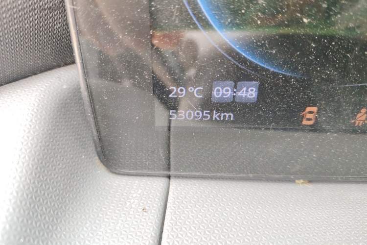 Used Leapmotor T03 2021 400 Luxury Edition Odometer Close Up