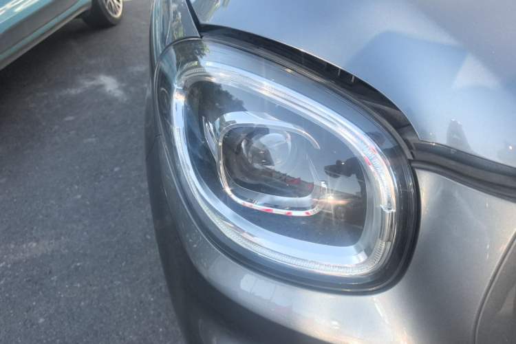Used Leapmotor T03 2021 400 Luxury Edition Right Front Headlight