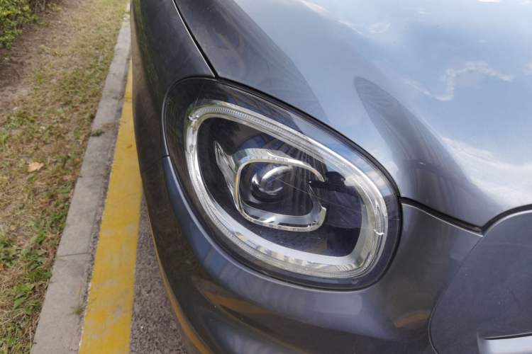 Used Leapmotor T03 2021 400 Micro-Sugar Version Right Front Headlight