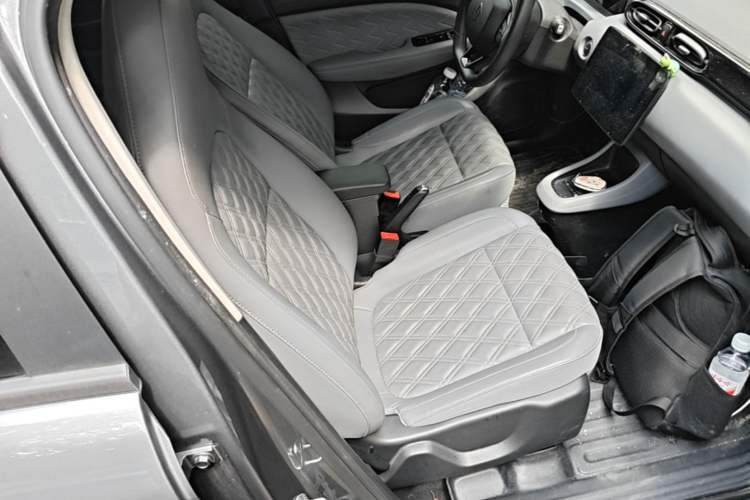 Used Leapmotor T03 2021 400 Comfort Edition Right Front Seat