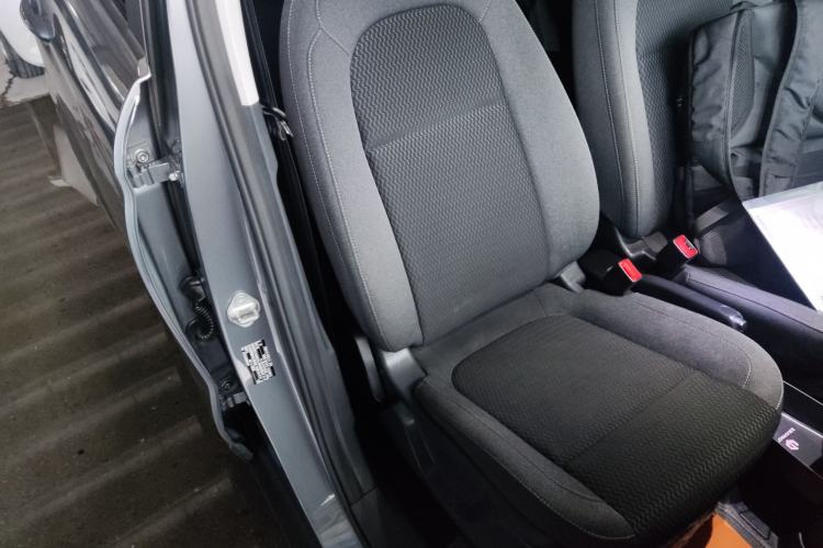 Used Leapmotor T03 2021 400 Lite Edition - Lithium-Ion Battery Right Front Seat