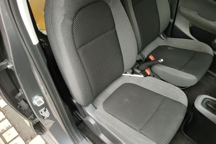 Used Leapmotor T03 2021 400 Lite Edition - Lithium-Ion Battery Right Front Seat
