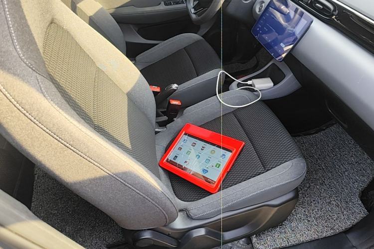 Used Leapmotor T03 2021 400 Lite Edition - Lithium-Ion Battery Right Front Seat
