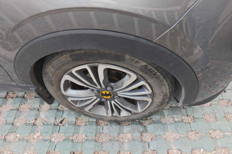 Used Leapmotor T03 2021 400 Luxury Edition Right Front Wheel Hub