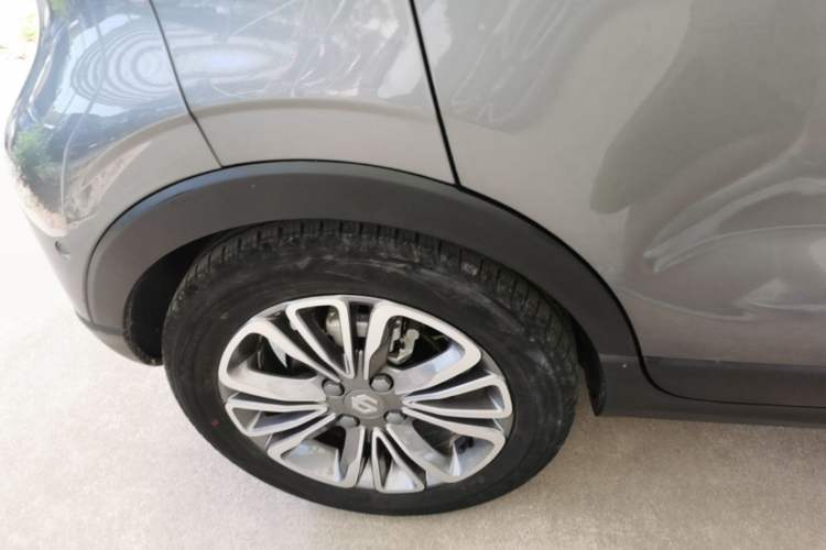 Used Leapmotor T03 2021 400 Luxury Edition Right Rear Wheel Hub