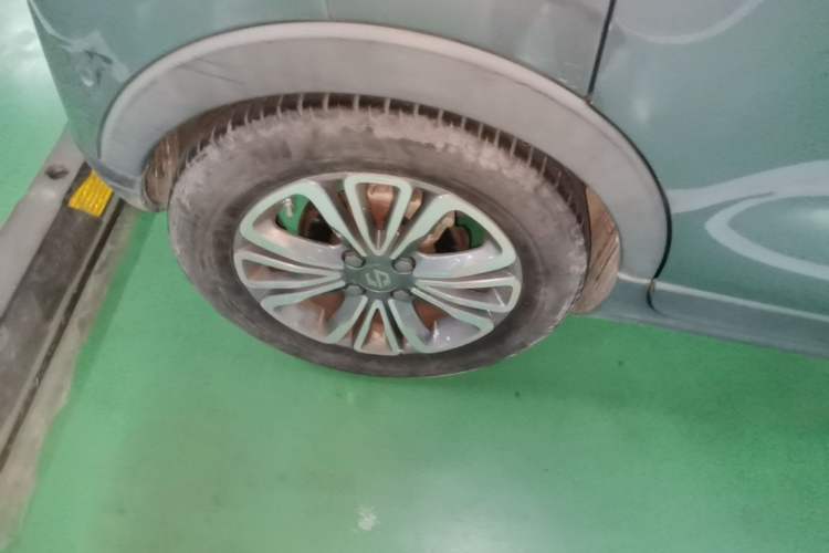 Used Leapmotor T03 2021 400 Comfort Edition Right Rear Wheel Hub