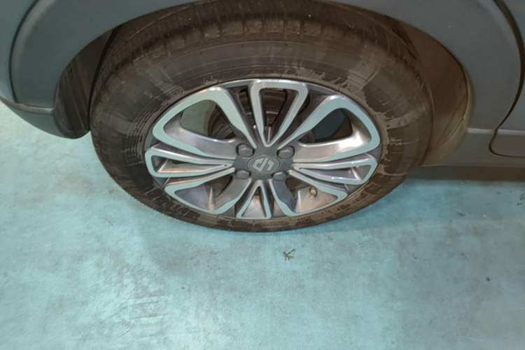 Used Leapmotor T03 2021 400 Comfort Edition Right Rear Wheel Hub