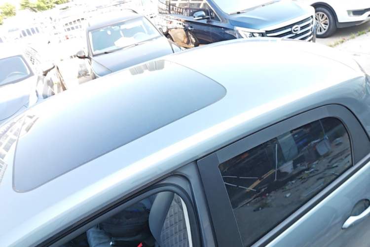 Used Leapmotor T03 2021 400 Comfort Edition Roof