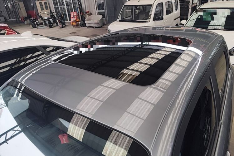 Used Leapmotor T03 2021 400 Comfort Edition Roof
