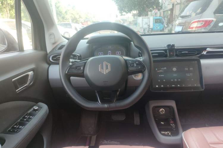 Used Leapmotor T03 2021 400 Lite Edition - Lithium-Ion Battery Steering Wheel