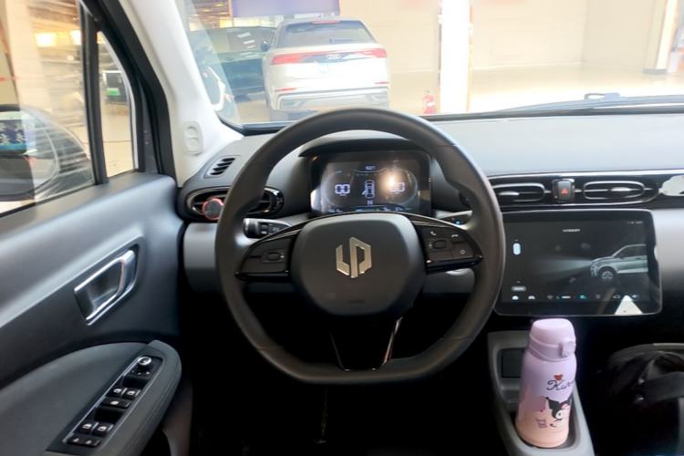 Used Leapmotor T03 2021 400 Lite Edition - Lithium-Ion Battery Steering Wheel