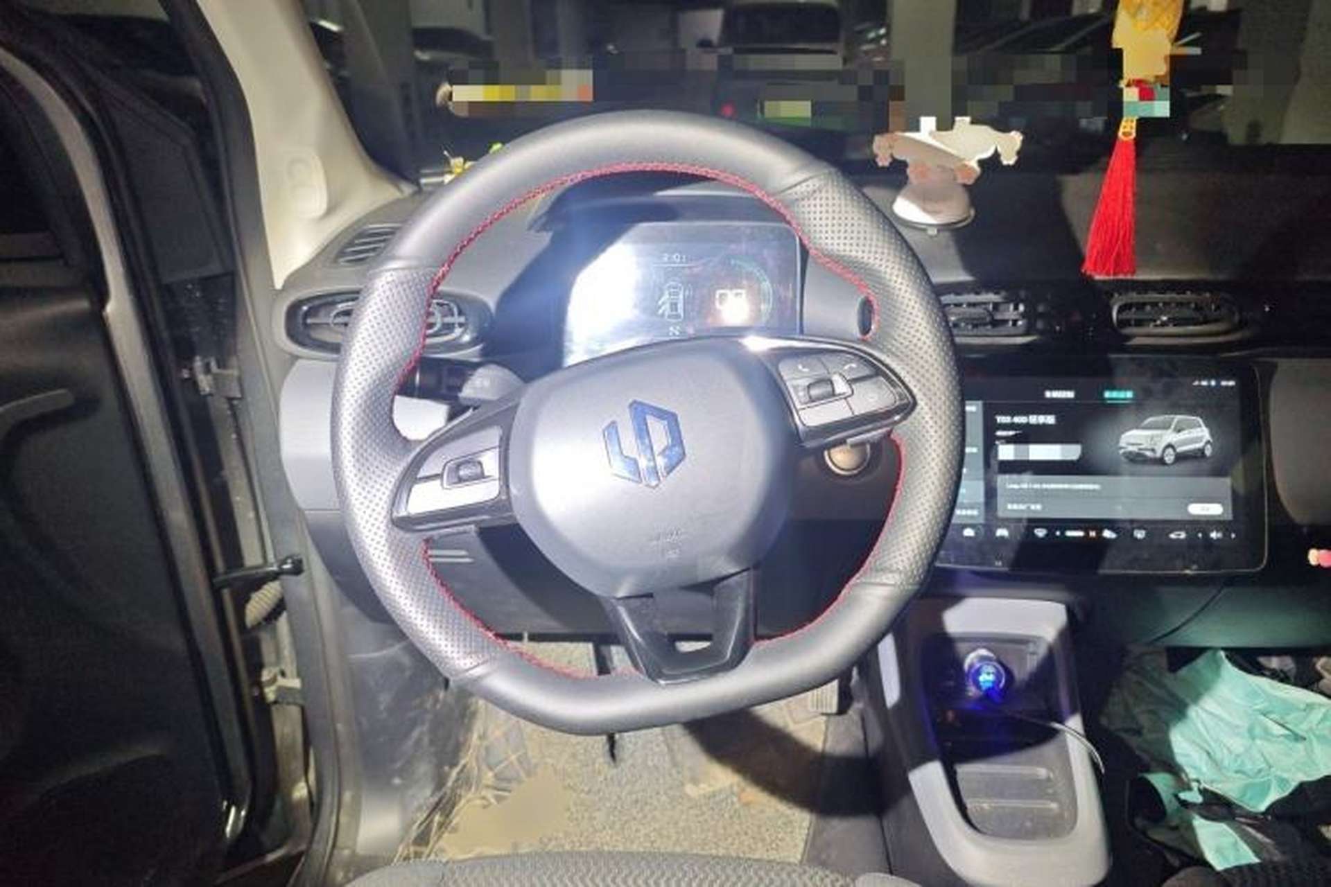 Used Leapmotor T03 2021 400 Lite Edition Lithium Iron Phosphate Steering Wheel