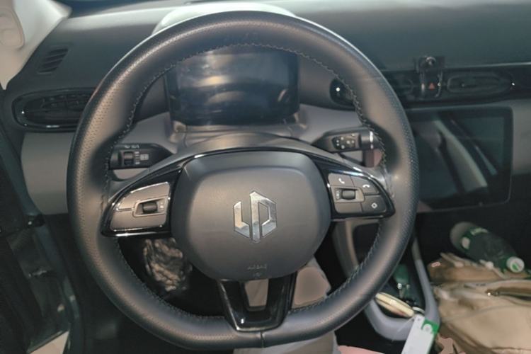 Used Leapmotor T03 2021 400 Lite Edition - Lithium-Ion Battery Steering Wheel