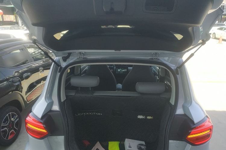 Used Leapmotor T03 2021 400 Luxury Pro Edition Trunk