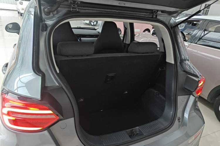 Used Leapmotor T03 2021 400 Lite Edition - Lithium-Ion Battery Trunk