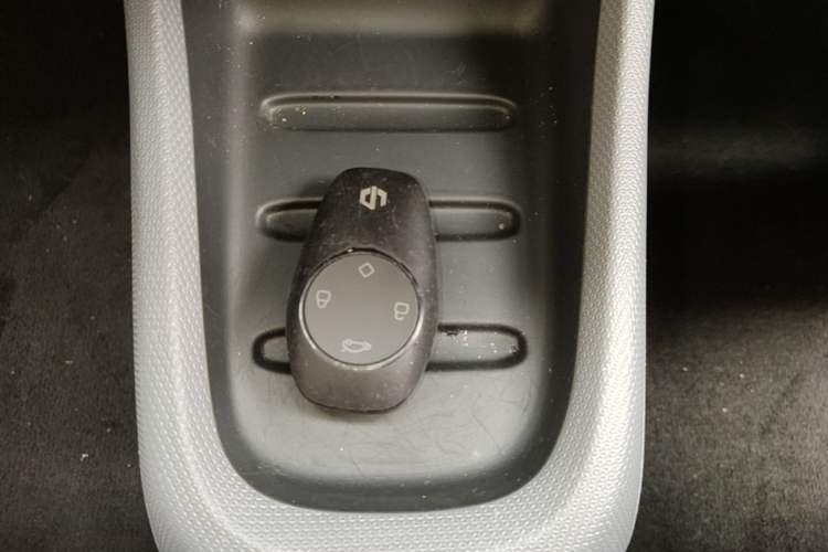 Used Leapmotor T03 2021 400 Lite Edition - Lithium-Ion Battery Vehicle Key