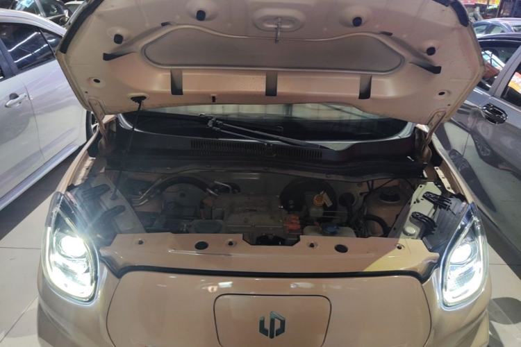 Used Leapmotor T03 2021 400 Micro-Sugar Version Engine Bay